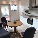 Zum Hanseaten بيت ضيافة