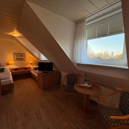 Zum Hanseaten Pensjonat 3*